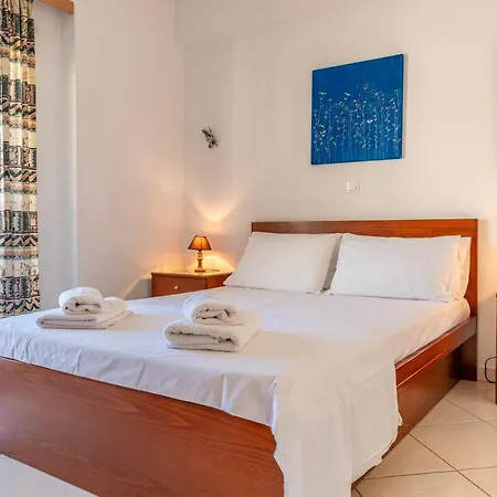 Comfy Beach Flat, 10Min To The City Center Kalamata Exterior foto