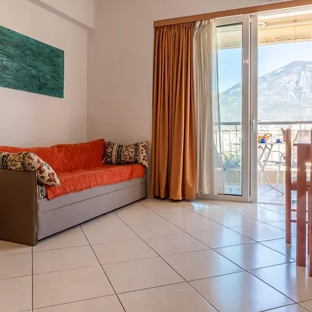 Comfy Beach Flat, 10Min To The City Center Kalamata Exterior foto